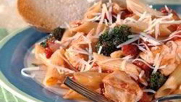 Рецепт Пасты с курицей и брокколи