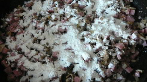 паста со сливочно-грибным соусом