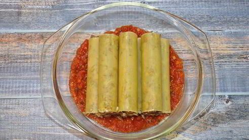 постные каннеллони под томатным соусом