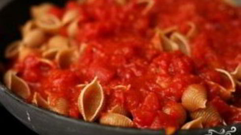 сливочная паста с помидорами и фасолью