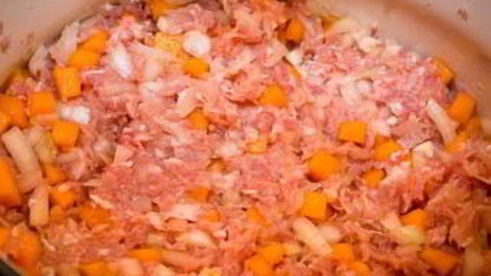 манты с тыквой и мясом