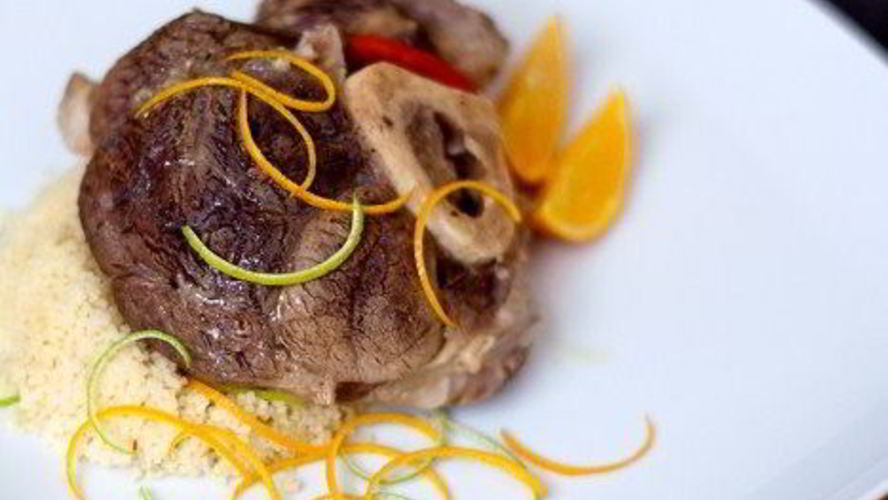 Рецепт апельсинового оссобуко из говяжьей голяшки