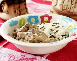 Бефстроганов из свинины в мультиварке