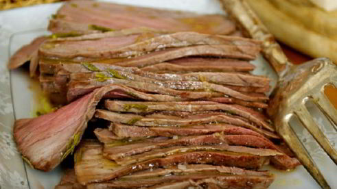 говядина, запеченная в духовке