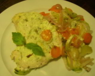 Куриная грудка, запеченная в соусе из Филадельфии, базилика и чеснока