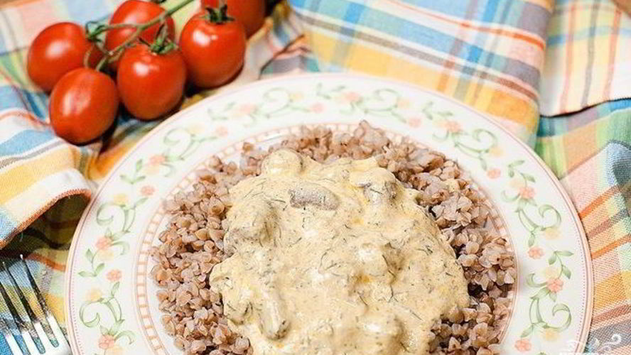 Рецепт куриных сердечек в сливочном соусе