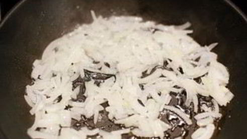 куриные сердечки в сливочном соусе