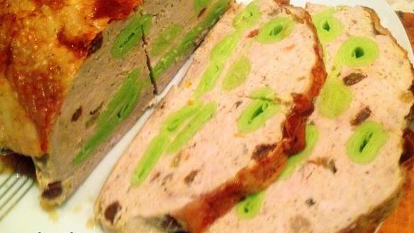 Рецепт Курицы, фаршированной блинами с изюмом