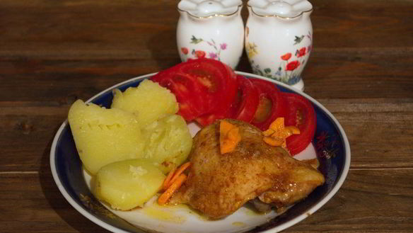 Рецепт Курицы с морковкой в духовке