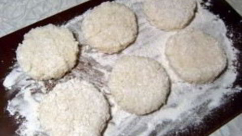 рисовые биточки