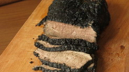 ростбиф в золе с соусом из тунца