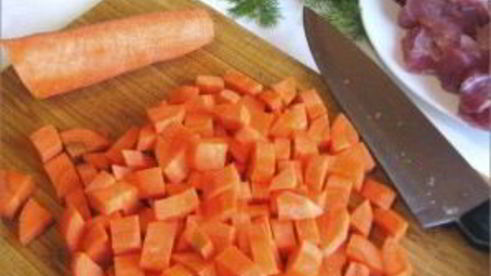 свинина тушеная в горшочке