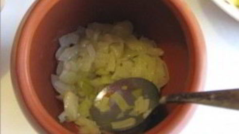 свинина тушеная в горшочке