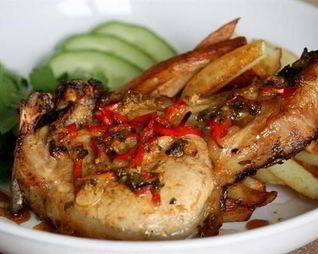 Свиные отбивные в пряном маринаде