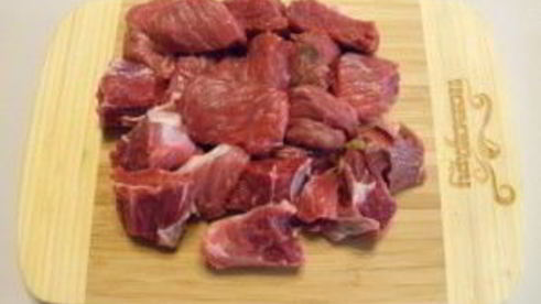 тушеная говядина с черносливом