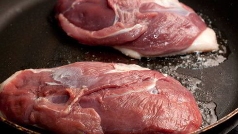 утиная грудка с апельсиновым соусом