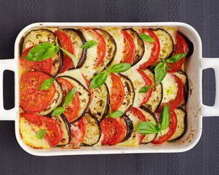 Баклажаны с сулугуни и помидорами