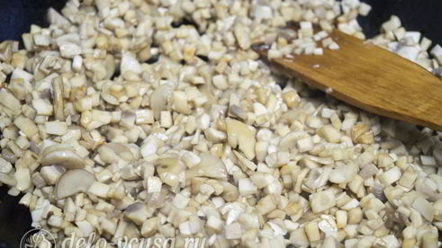 фаршированный картофель с грибами и курицей