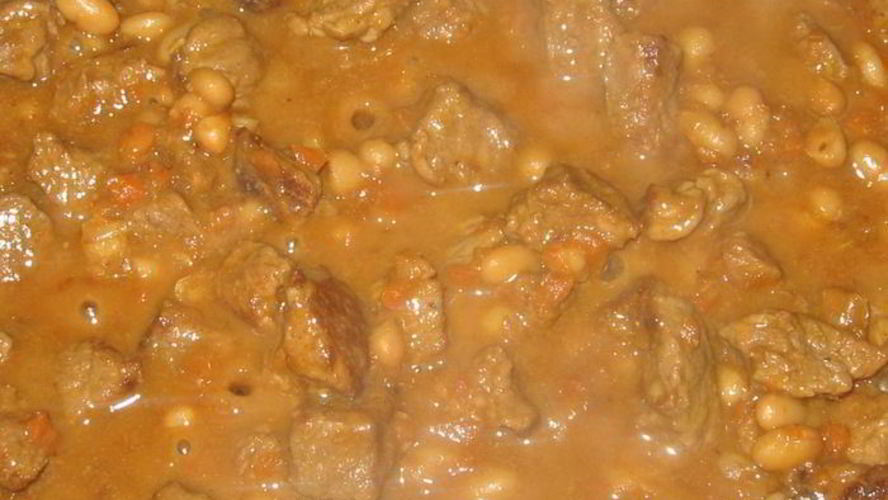 Рецепт фасоли белой в томате с говядиной