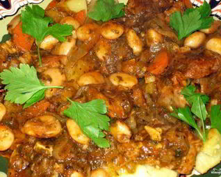 Фасоль с мясом