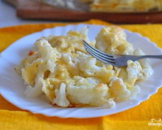 Цветная капуста, запеченная в духовке с сыром