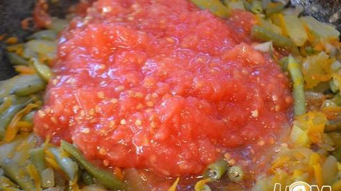 куриная печень с овощами в кисло-сладком соусе