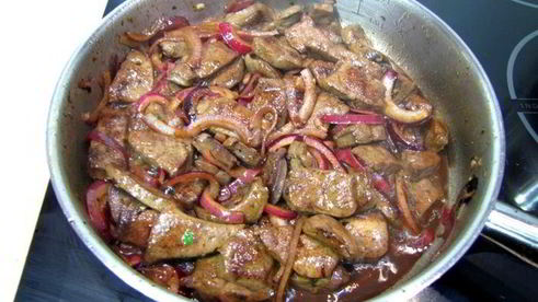 печень с плоской стручковой фасолью