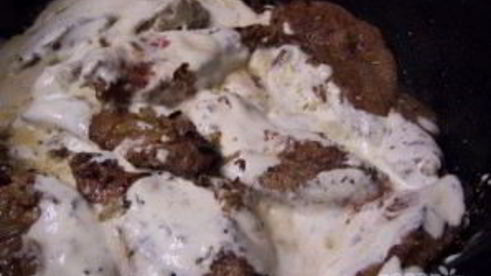 печень свиная тушеная