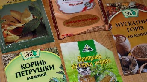 печень тушеная в томатном соку