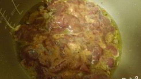 тушеная куриная печень в мультиварке