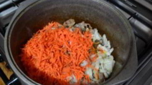 классический плов со свининой