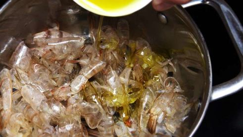 паэлья с креветками и чоризо