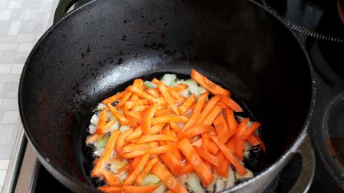 плов из баранины в казане