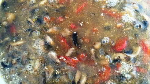 плов из киноа с грибами