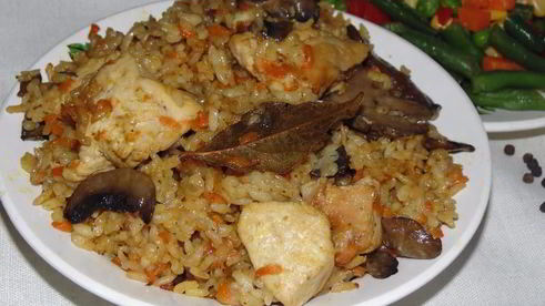 плов с грибами и курицей в мультиварке