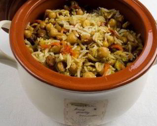 Плов с нутом в мультиварке