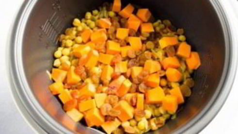 плов с нутом в мультиварке