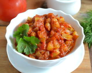 Диетическое рагу из кабачков