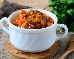 Говяжье рагу в томатно-сливочном соусе