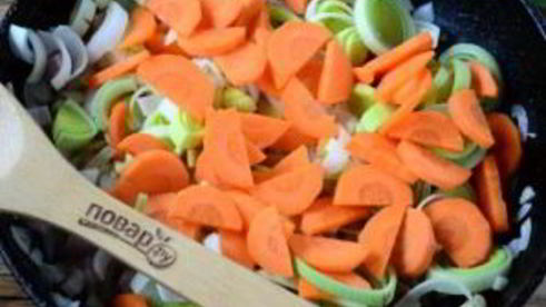 говяжье рагу в томатно-сливочном соусе