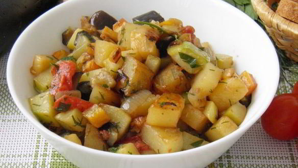 Рецепт Овощного рагу с кабачками, баклажанами и картофелем