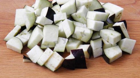 овощное рагу с кабачками, баклажанами и картофелем