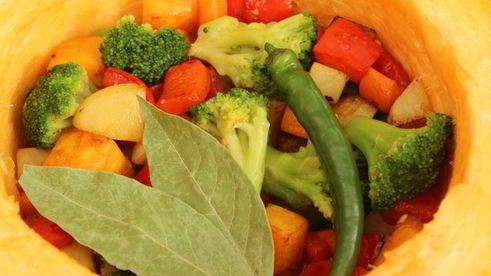 постное овощное рагу в тыкве