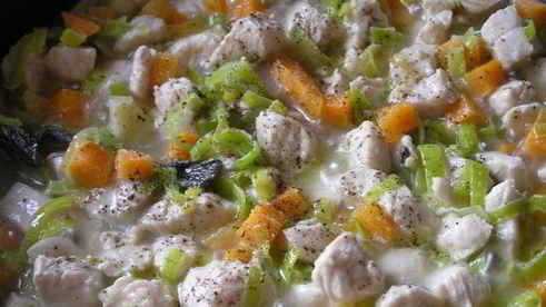 рагу из индейки с луком-пореем