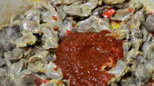 рагу из куриных желудков