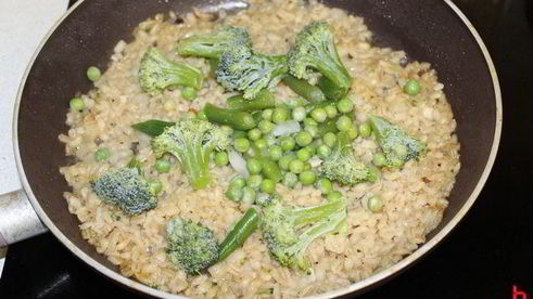перловое ризотто с зелеными овощами