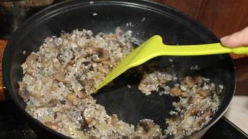 ризотто с кальмарами