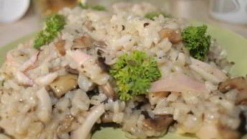 ризотто с кальмарами