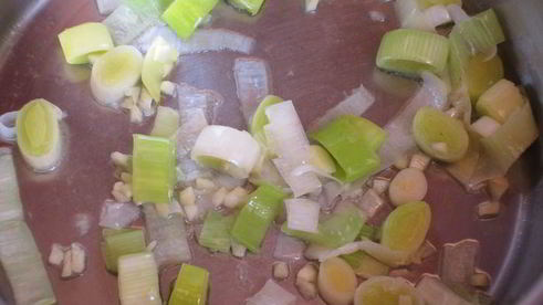 ризотто с лососем и зеленым горошком