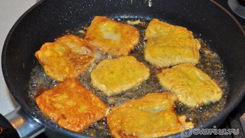 минтай, жаренный в кляре